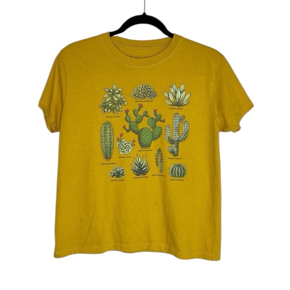 Fifth Sun golden yellow Cactus print tee size small - Picture 1 of 10